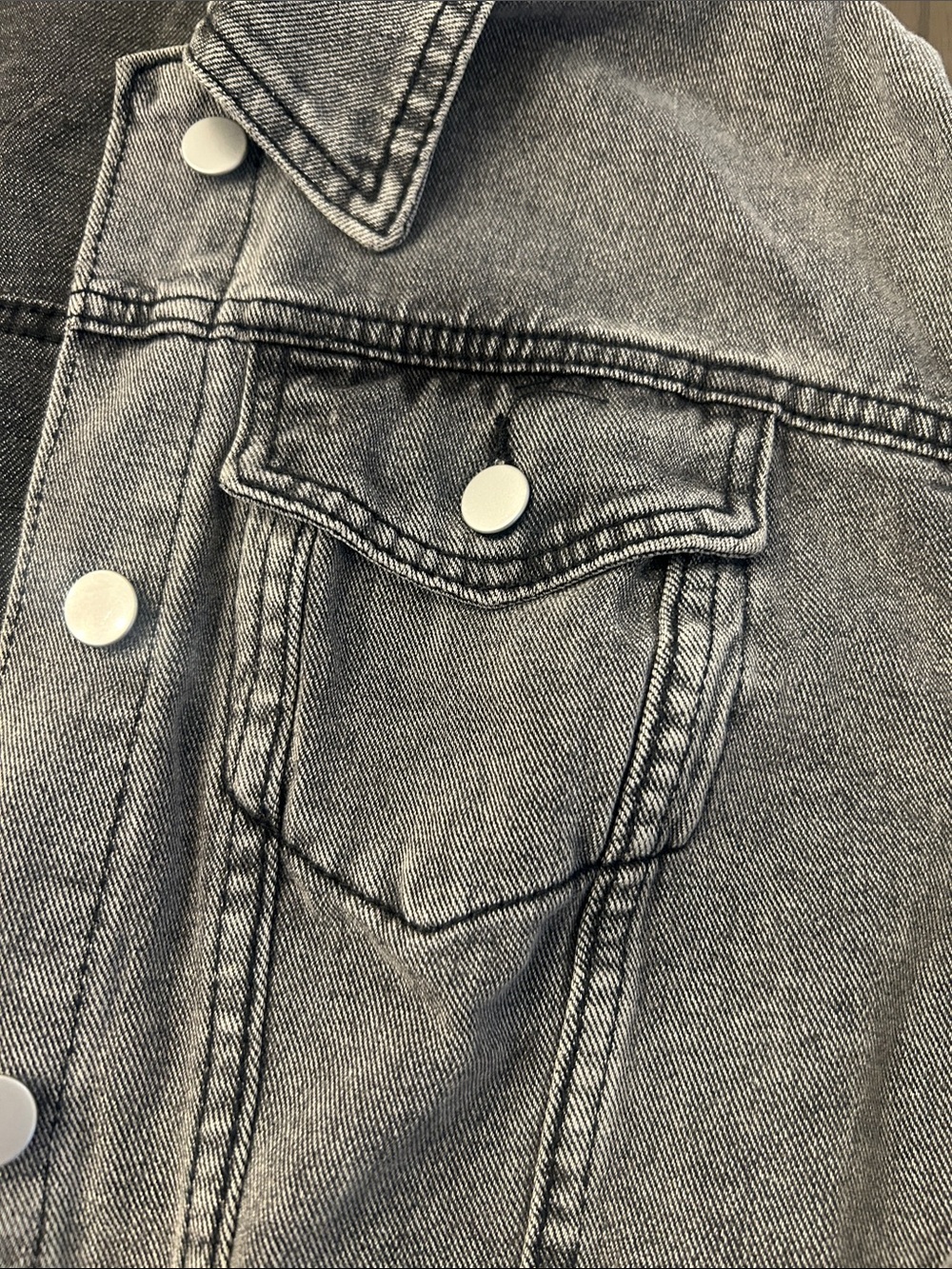 Cropped Denim Jacket - Picture 4 of 5